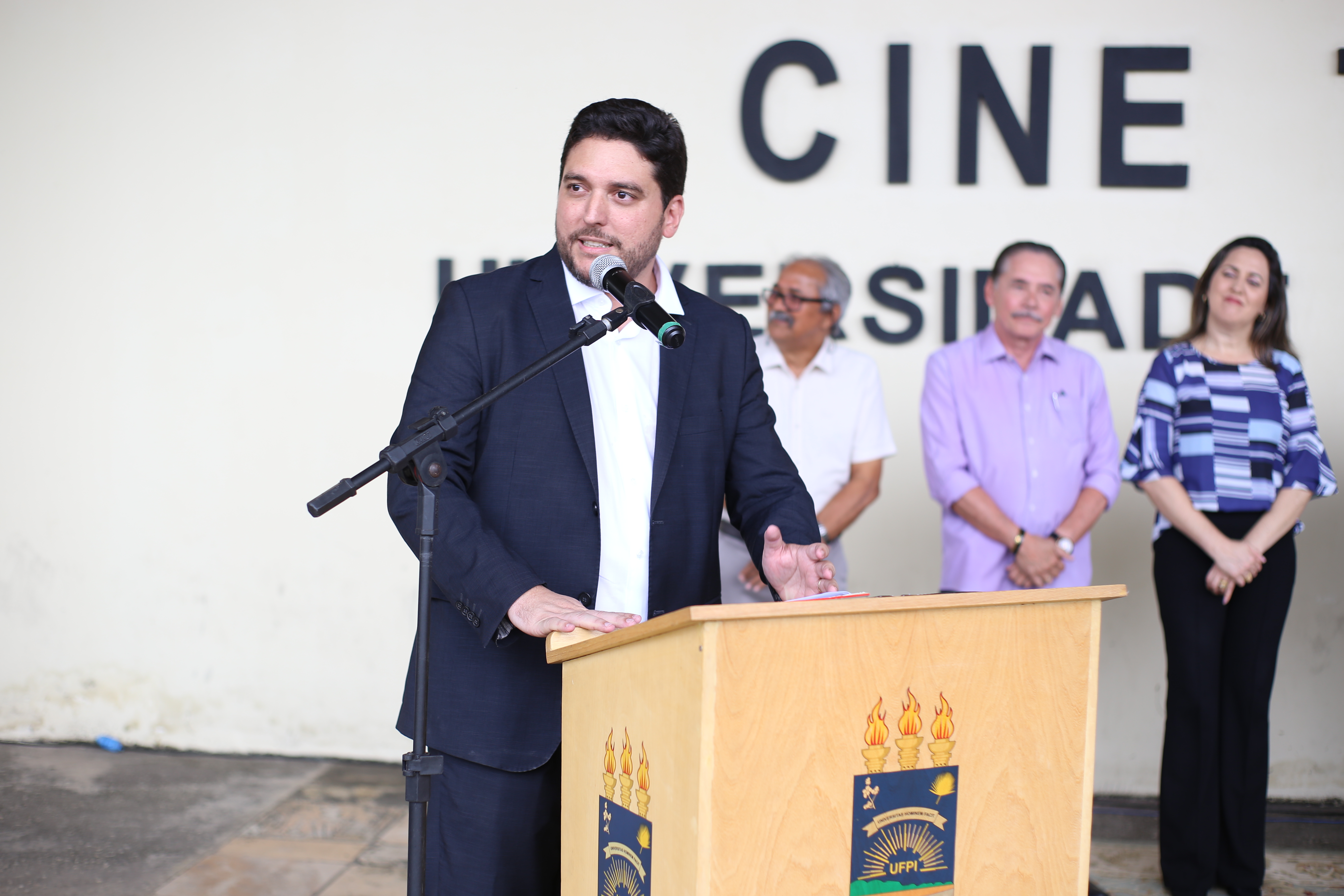 Professor Samuel Pontes, Superintendente da Fadex, discursando na Solenidade.